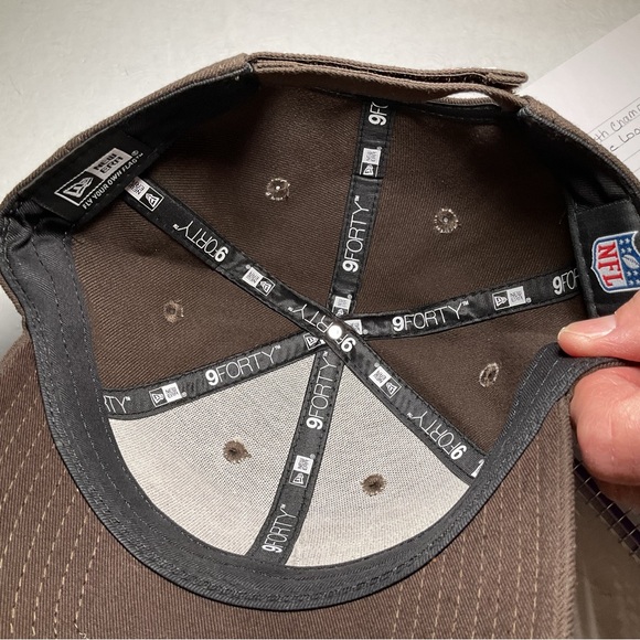 New Era 9 Forty NWT Cleveland Browns Baseball Cap. One Size - Picture 8 of 9